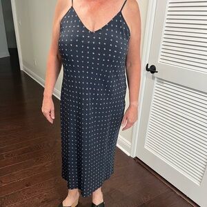Vince Sundress 100% Silk. Great condition Navy with tiny Flower Print